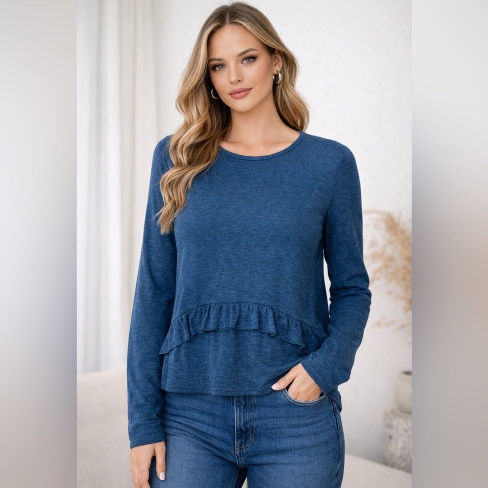 Gay Giano Charcoal Gray Angora Wool Ruffle Scoopneck Sweater